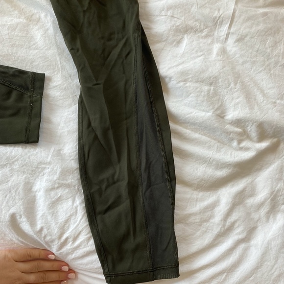LULULEMON Train Times 7/8 Legging - Dark Olive - Picture 4 of 5